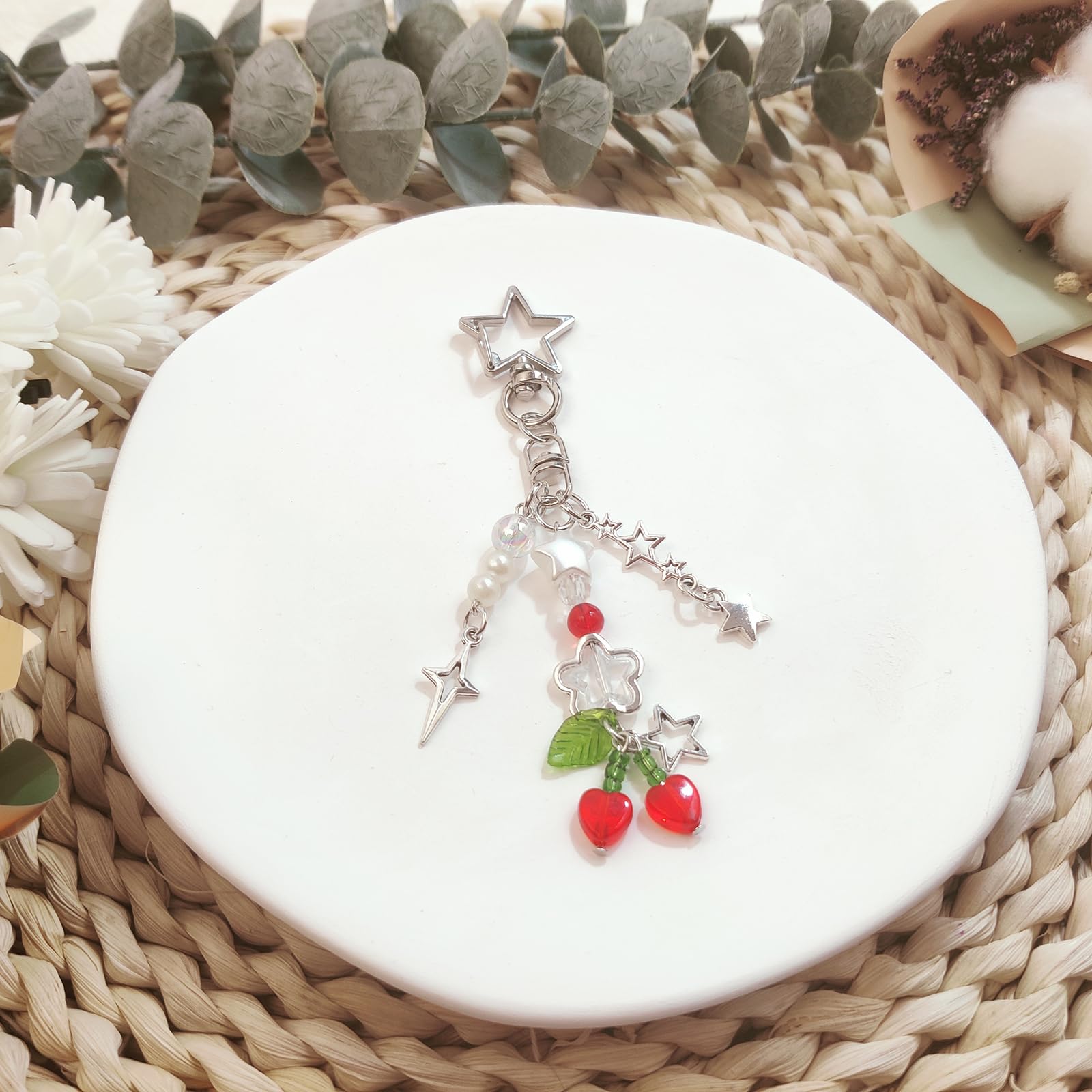 Cute Keychain Aesthetic Y2K Keychain Accessories Heart Butterfly Strawberry Bear Key Chain for Keys Bags Women Gifts