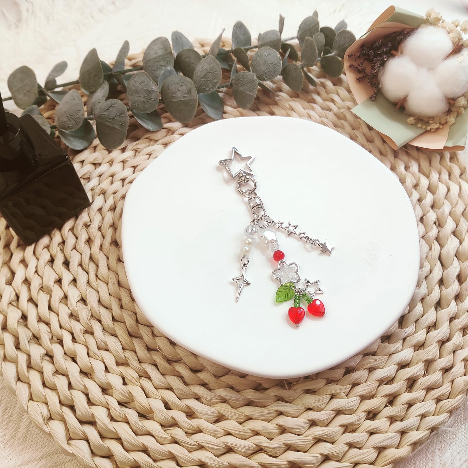 Cute Keychain Aesthetic Y2K Keychain Accessories Heart Butterfly Strawberry Bear Key Chain for Keys Bags Women Gifts